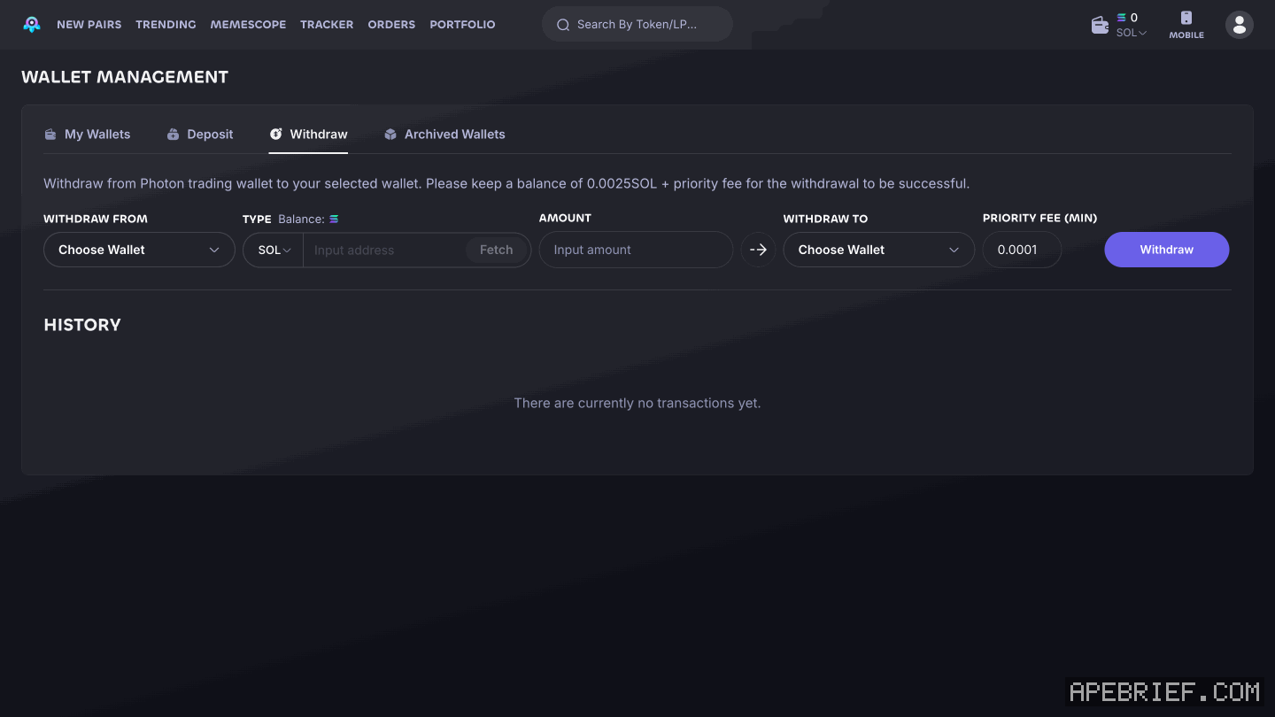Photon's Withdraw tab: from, type, amount and destination, PRIORITY FEE (MIN) 0.0001, and a note to keep 0.0025 SOL behind.